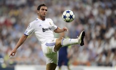 开云在线直播-哈登关键制胜，NBA季后赛之夜的孤星与救赎