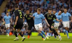 开云体育官网-曼城险胜逆转，成功晋级下一轮比赛的简单介绍