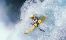 开云体育直播-皮克防守端锁死对手，安哥拉稳稳拿下突尼斯