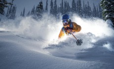 开云在线直播-赛道上的双重奏，迈凯伦的统治与佩雷兹的火焰