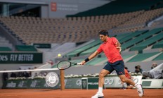 开云体育入口-包含意大利网球队翻盘德国网球队，费德勒绝境逆转的词条