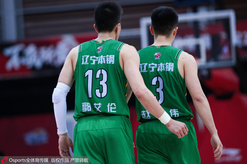 德国男篮绝地反击南韩男篮，卡鲁索完成帽子戏法