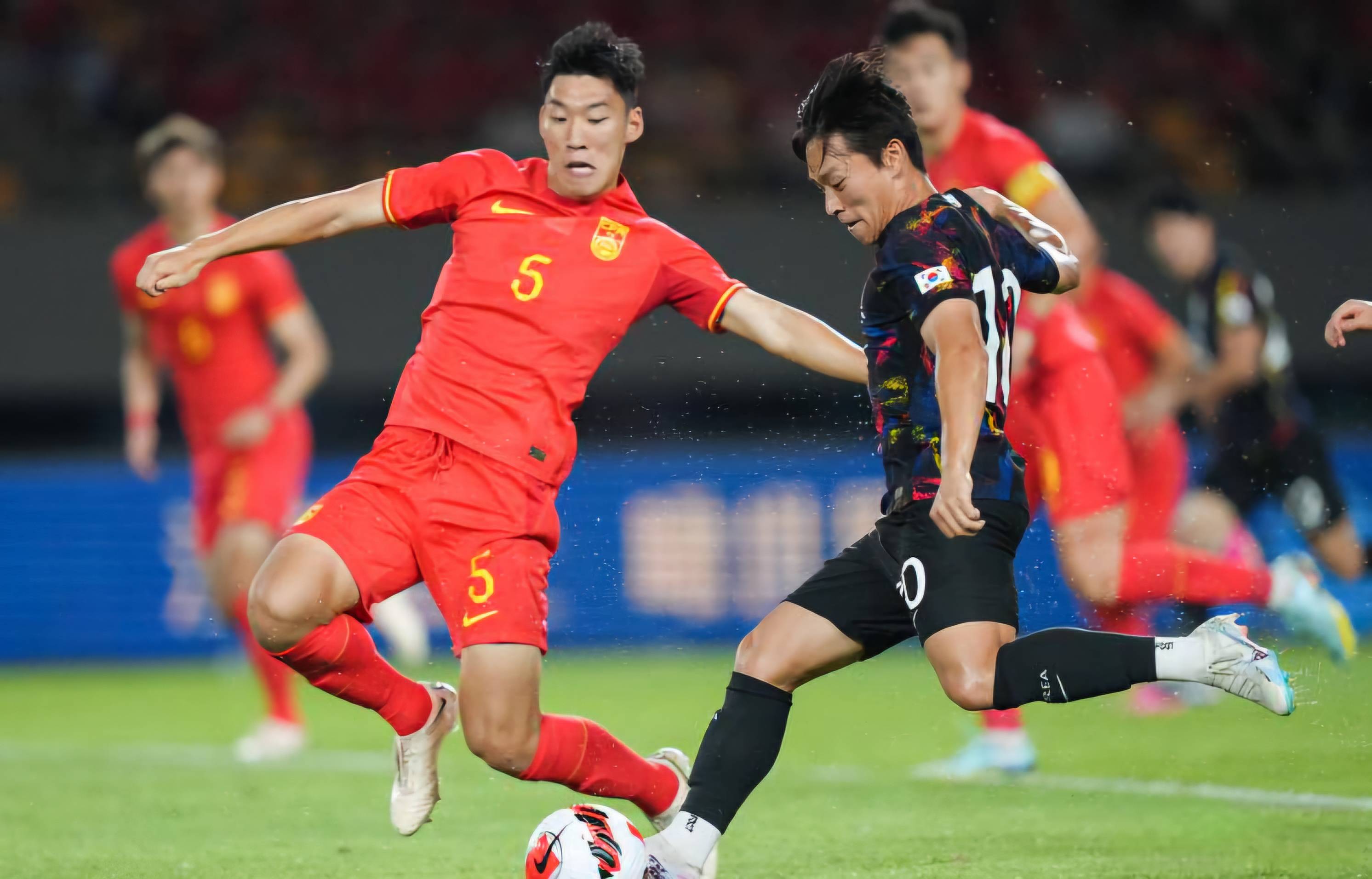 中国足球联赛赛场战况如何?的简单介绍 中国足球联赛赛场战况如何?的简单介绍