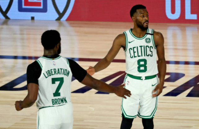 包含覆盖点多！球队稳胜对手晋级的词条