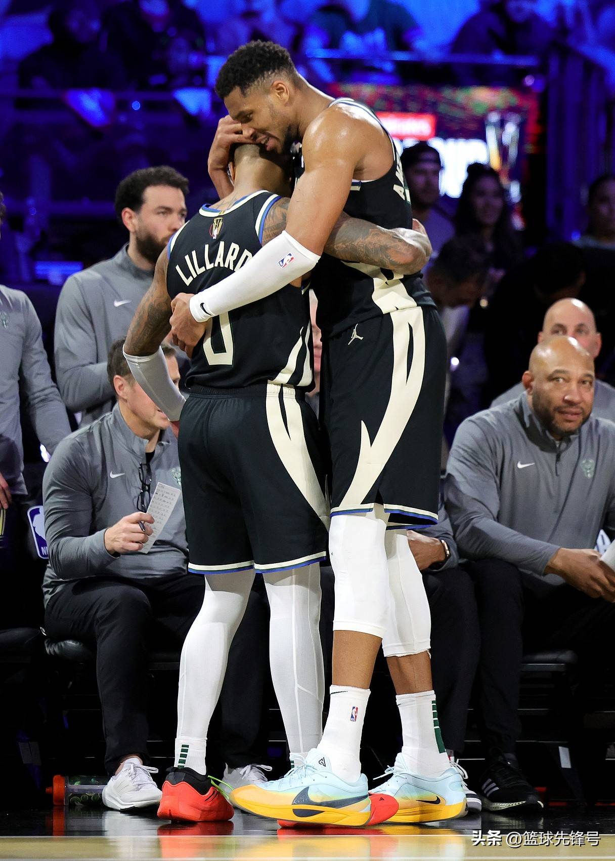 关于雄鹿队球员轮休,备战揭幕战的信息 关于雄鹿队球员轮休,备战揭幕战的信息