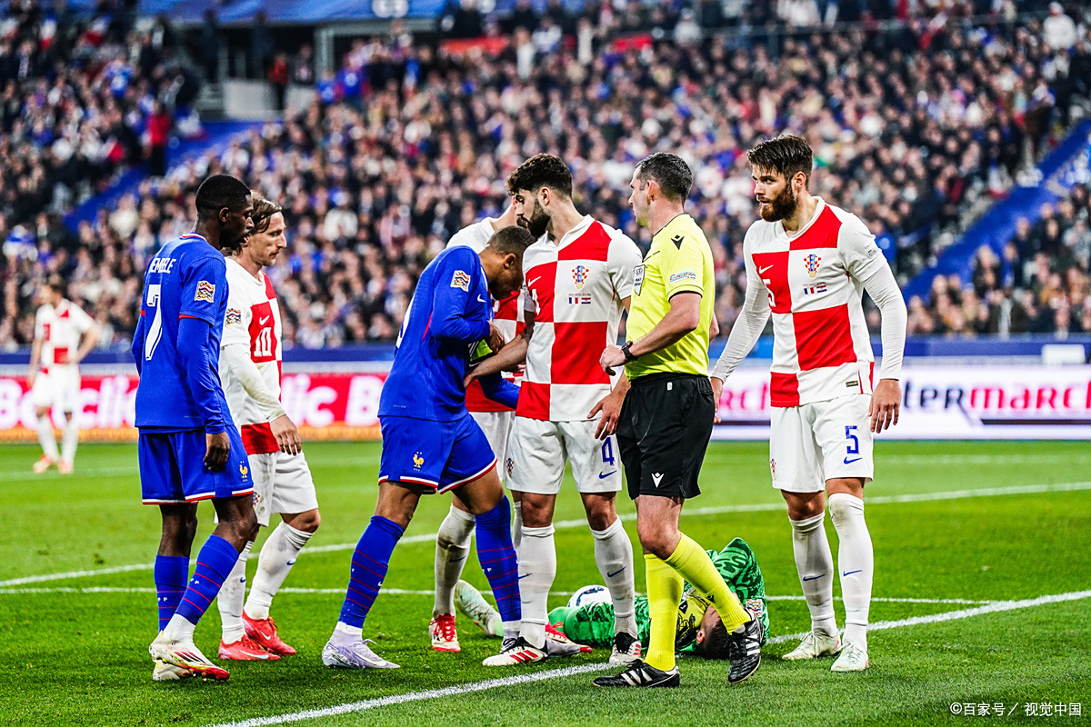 波兰队闷平克罗地亚,成功挺进欧锦赛半决赛 波兰队闷平克罗地亚,成功挺进欧锦赛半决赛