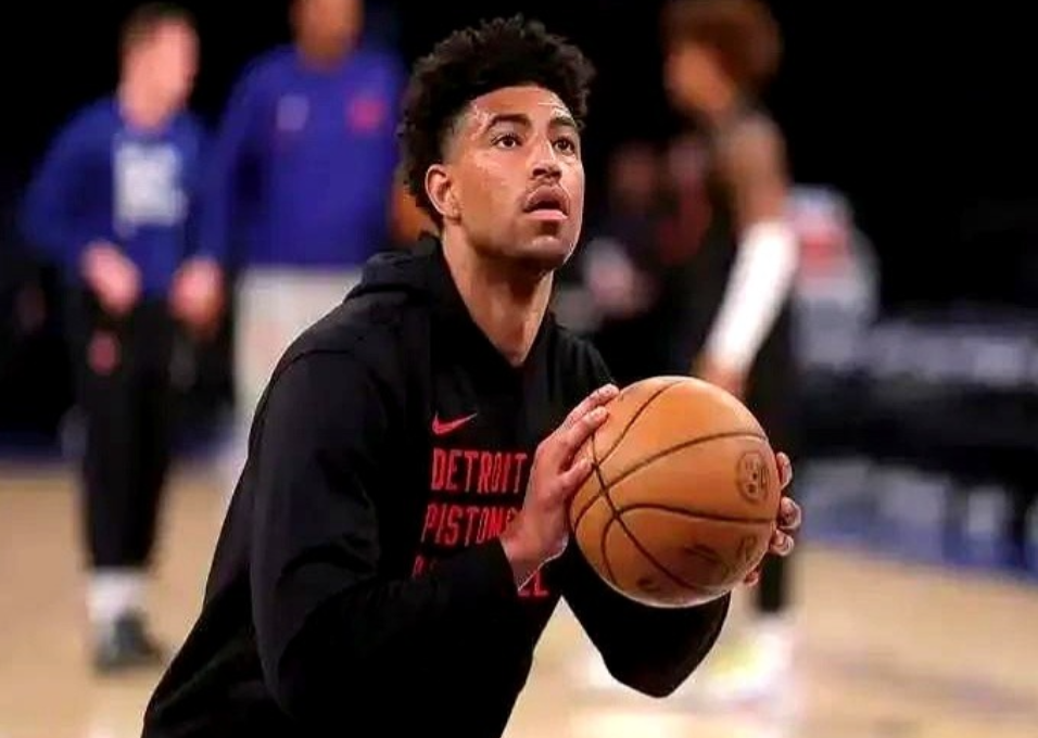 包含火箭队主帅批评球队表现，希望球员调整状态的词条