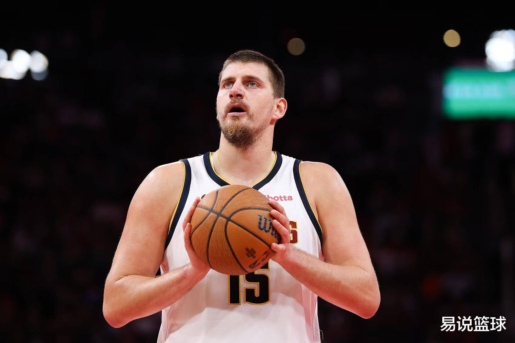 火箭鏖战马刺，约基奇点燃赛场的简单介绍