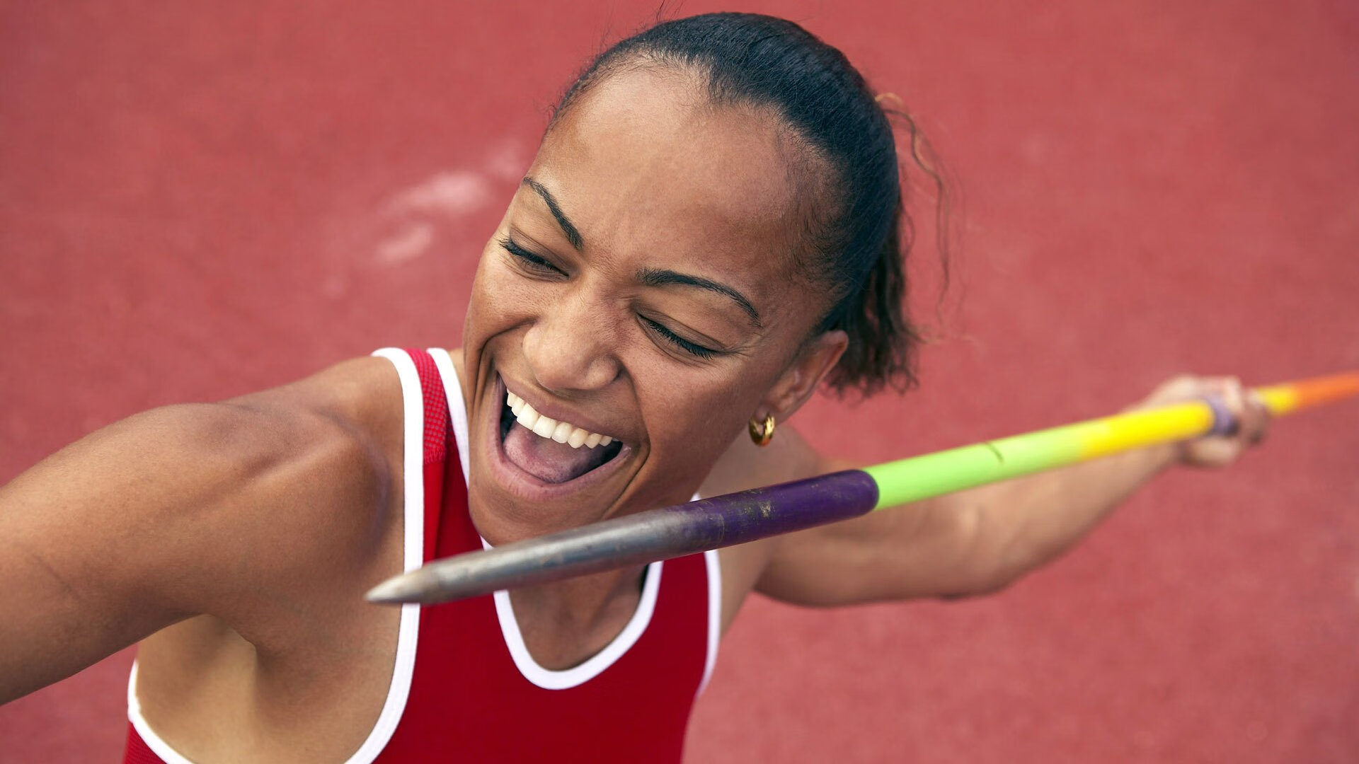 戈贝尔隔空统治比赛，当快船战术板遇上辽宁队的巨人阴影