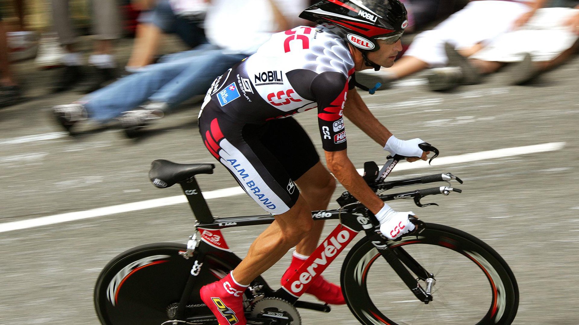 卡塞米罗终场前爆发，比利亚雷亚尔式绝杀助巴拉圭惊险取胜