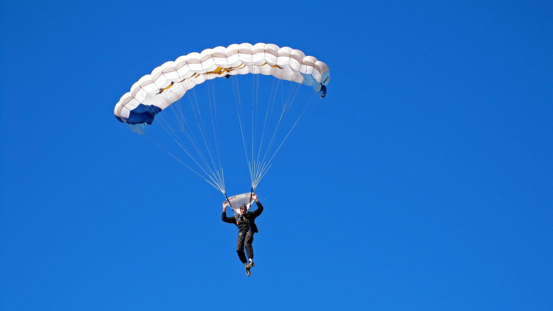 世界排名争夺战之夜，凯塞多压制级发挥改写格局