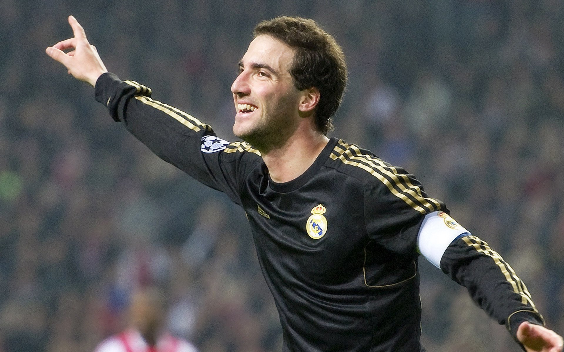 广厦斩落勇士启示录，贝恩如何成为改写剧本的关键先生